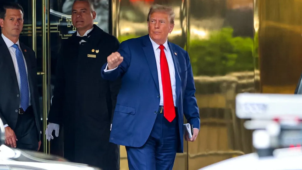 Trump a investidores: 'este é um ótimo momento para ficar rico, mais rico do que nunca' nos EUA