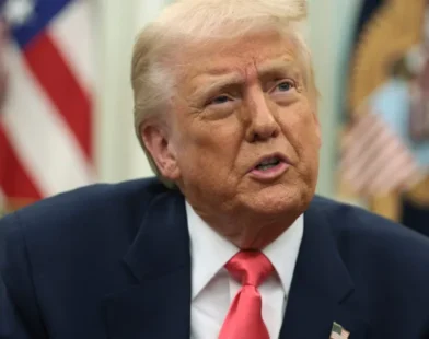 Trump eleva para 125% a tarifa contra a China