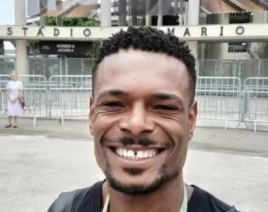 Universitário baleado por PM aposentado no Rio perde o rim, diz família