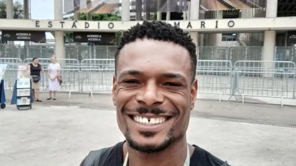 Universitário baleado por PM aposentado no Rio perde o rim, diz família
