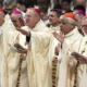 Vaticano inicia período da Semana Santa com Papa substituído por cardeais