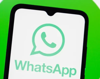 WhatsApp testa limite de mensagens para reduzir spam e contatos estranhos