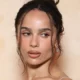 Zoë Kravitz vive romance "em segredo" com famoso ator