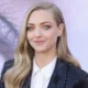 Amanda Seyfried vive policial que investiga crimes em 'cracolândia' em 'Long Bright River'