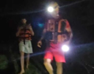 Amigos entram em rio com colchão inflável, são arrastados por correnteza e acabam ilhados em Nova Serrana | Centro-Oeste