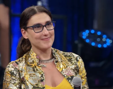 Após 4 anos, Paola Carosella volta ao MasterChef Brasil e nega rivalidade com Helena Rizzo