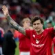 Após vitória, Manchester United anuncia três saídas marcantes