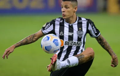 Arana busca mais entrosamento com Vini Jr. na seleção: 'Entender o jogo'