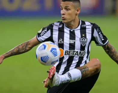 Arana busca mais entrosamento com Vini Jr. na seleção: 'Entender o jogo'