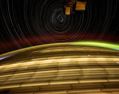 Astronauta da NASA mostra foto da Terra como nunca se viu