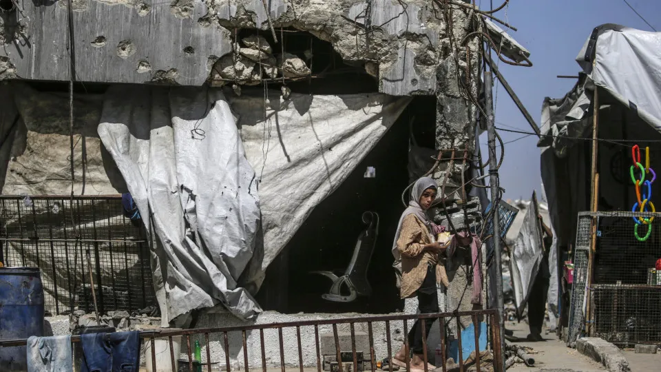 Ataques israelenses matam 24 pessoas em Gaza nesta quinta-feira