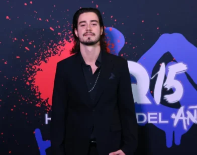 Ator de 'Narcos' entra em coma após contrair bactéria durante férias