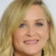 Atriz que interpreta Arizona Robbins em 'Grey's Anatomy' anuncia volta para a 20ª temporada