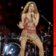 Autoridades dos EUA alertam fãs expostos a vírus em show de Shakira
