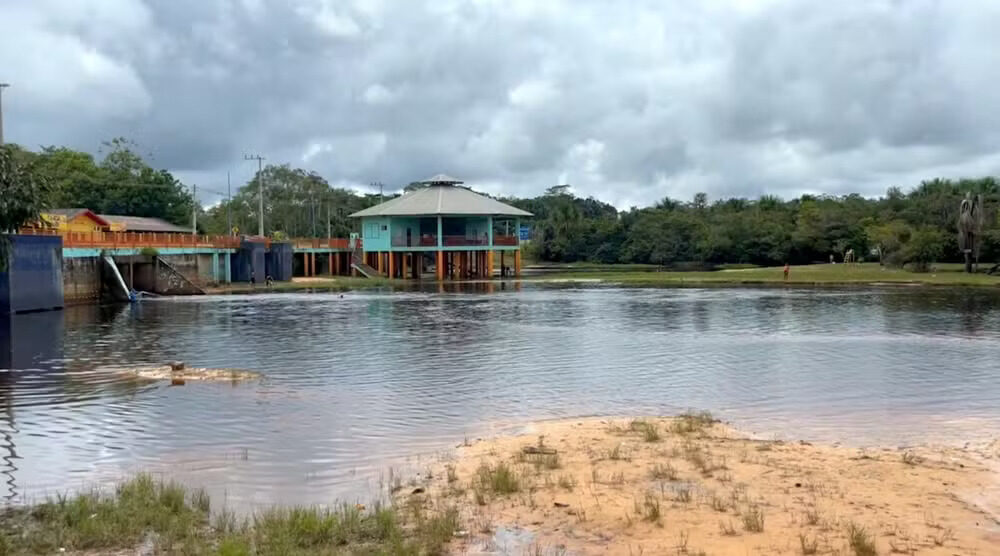 Balneário no Acre se transforma em atração turística "dupla"