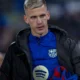 Barcelona é acusado de burlar fair play e LaLiga veta inscrições de dupla