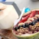 Bebê morre e mulher é internada após comer açaí envenenado no RN