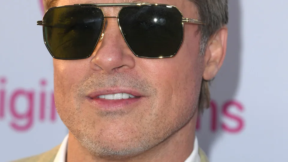 Brad Pitt e Tom Cruise disputam Mikey Madison, vencedora de Oscar por 'Anora'; entenda