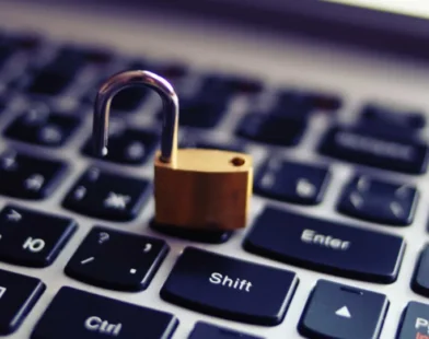 'Call center do crime' vazou dados de milhões de brasileiros: 'Qualquer pessoa pode ser vítima'