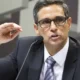 Campos Neto diz que informou Comissão de Ética Pública sobre cargo no Nubank, mas governo nega