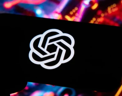 Canadá: veículos processam OpenAI por uso ilegal de artigos jornalísticos