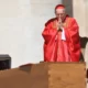 Cardeais iniciam votação de sucessor de Francisco preocupados com a união