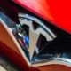 Com Musk alvo de protestos, vendas da Tesla caem 76% na Alemanha