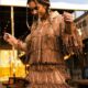 DivinaExpo 2025: brilhos, franjas e tons terrosos marcam os looks da festa em Divinópolis | Centro-Oeste