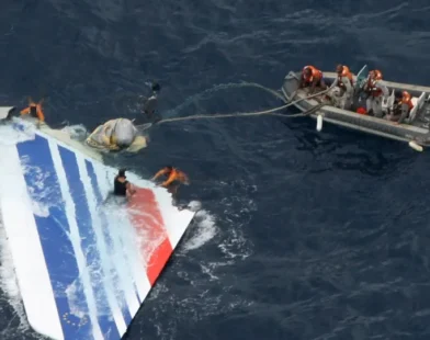 Documentário evoca drama das 228 vítimas do voo da Air France que caiu em 2009