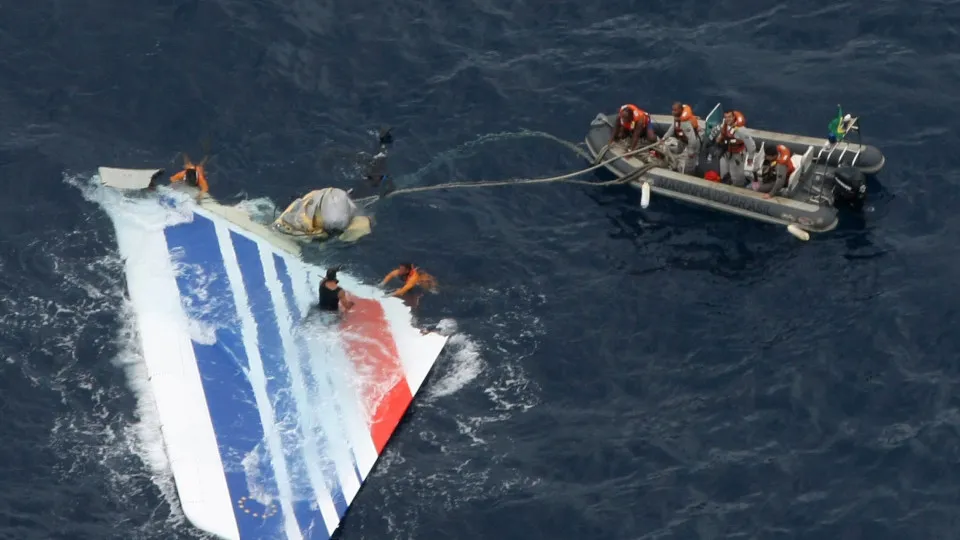 Documentário evoca drama das 228 vítimas do voo da Air France que caiu em 2009