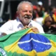 Documentário sobre Lula recebe aplausos em Cannes