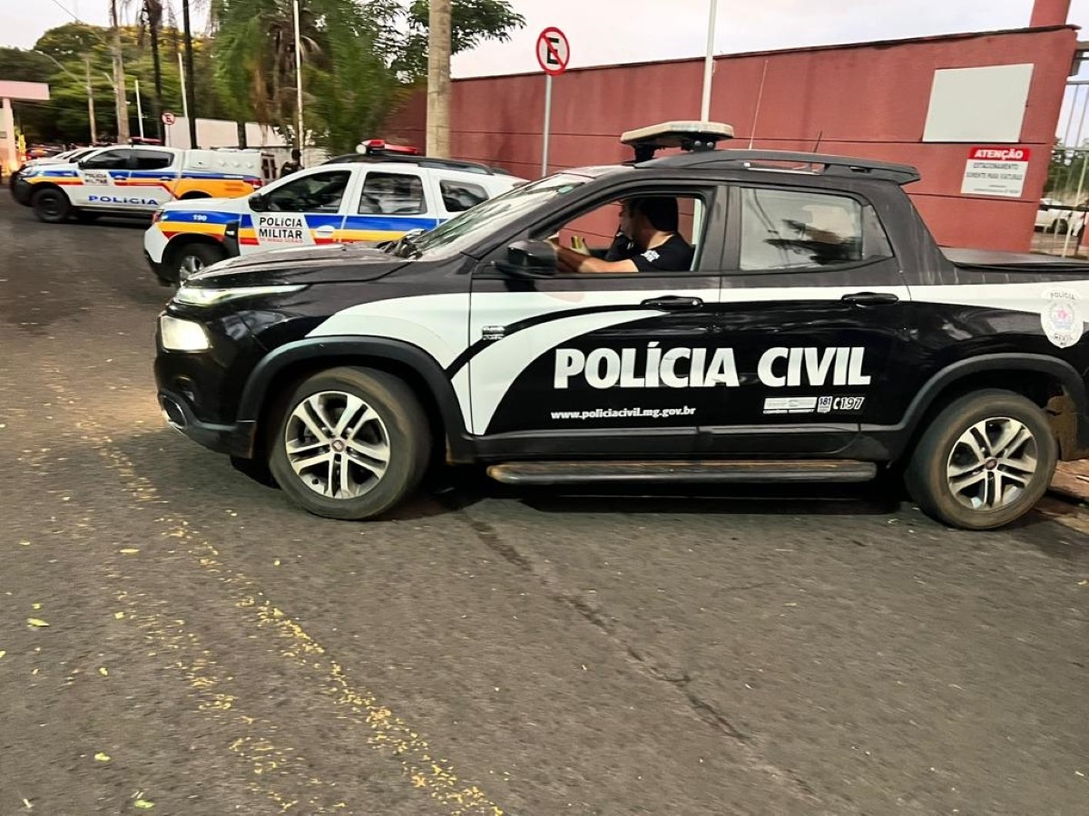 Dupla é presa durante operação contra organizações criminosas envolvidas em homicídios em Divinópolis