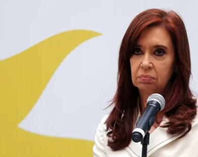 EUA proíbem Cristina Kirchner de entrar no país por 'corrupção significativa'