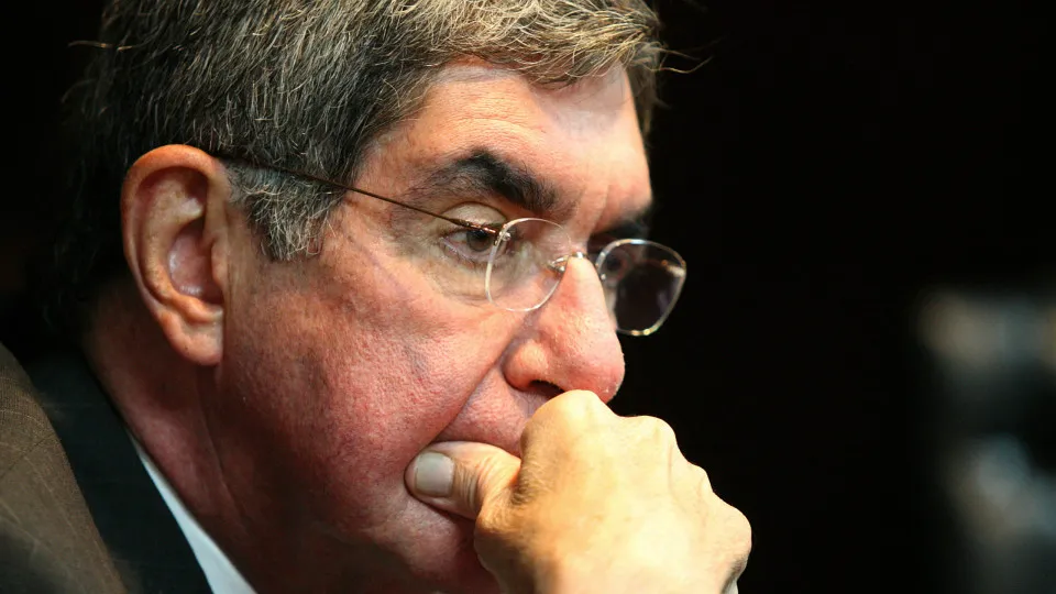 EUA revogam visto de ex-presidente da Costa Rica que venceu Nobel da Paz
