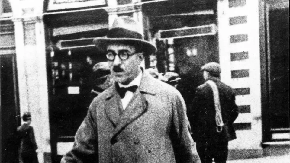 Elias Andreato encena peça vanguardista de Fernando Pessoa, 'O Marinheiro'