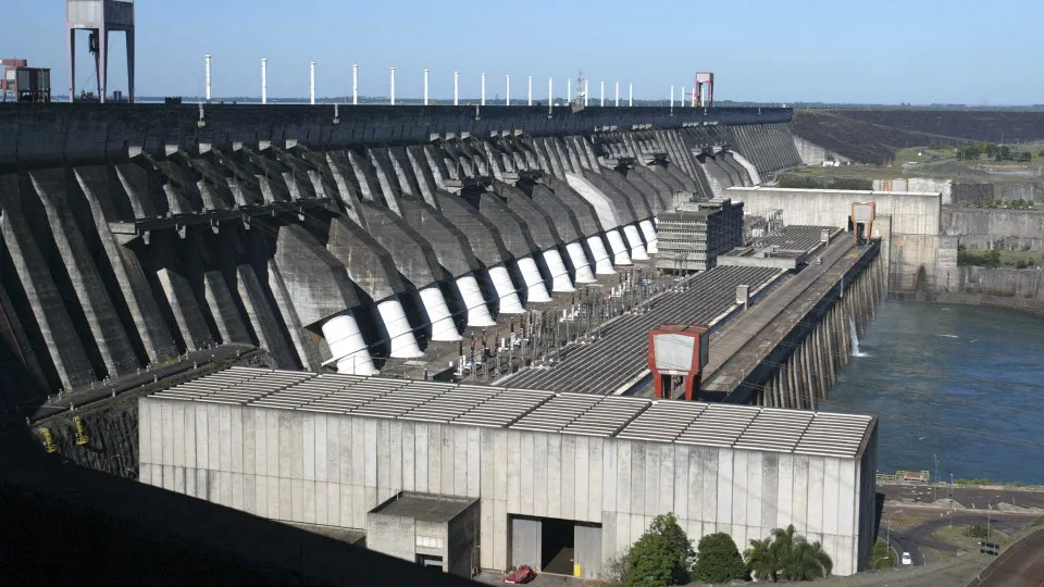 Entenda o ajuste que está sendo desenhado pelo governo para evitar aumento na tarifa de Itaipu