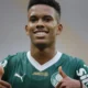 Estêvão é chamado de 'próximo Neymar' por imprensa inglesa