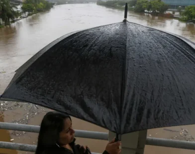 Fortes chuvas no Paraná provocam uma morte e afetam cerca de 2 mil pessoas