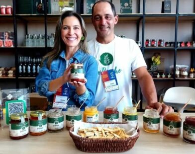 Geleia de abacaxi com pimenta produzida por mineira é premiada pela Confederação Nacional da Agricultura e Pecuária do Brasil