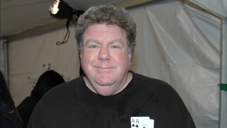 George Wendt, ator e comediante de 'Cheers', morre aos 76 anos