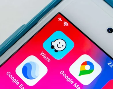 Google Maps vai mostrar incidentes reportados pelo Waze