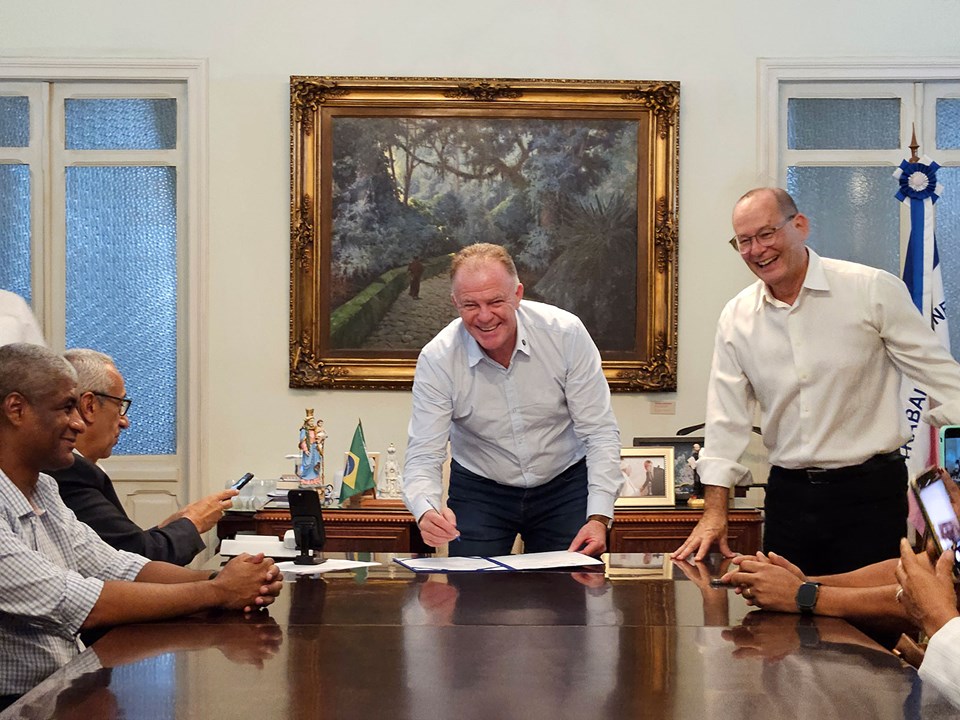 Governo do Estado assina contratos de repasse do Funsaf para fortalecer agricultura familiar capixaba