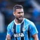 Grêmio vence o Bahia com pênalti polêmico e ganha fôlego após eliminação na Copa do Brasil
