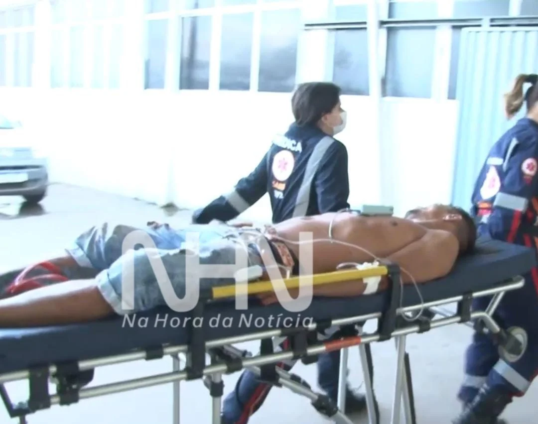 Homem é Esfaqueado Em Boca De Fumo E Fica Com Vísceras Expostas