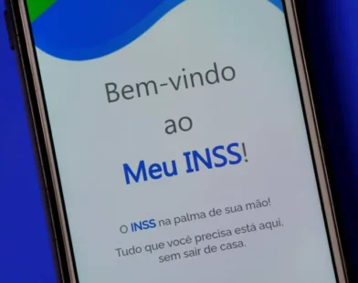 INSS volta a pagar aposentadorias após pausa do Carnaval