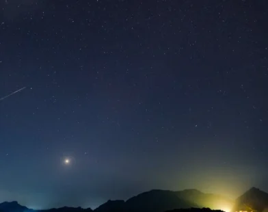 Imagens mostram espetáculo da chuva de meteoros Eta Aquáridas; veja