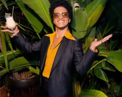 Ingressos em pré-venda para shows de Bruno Mars esgotam em uma hora