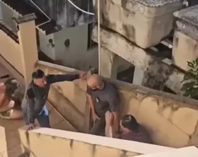 Irmãos são presos por manter corpo do pai em decomposição no Rio