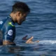 Italo quebra prancha, é eliminado e pode perder liderança no Mundial de Surfe