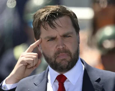 JD Vance admite que guerra na Ucrânia "não vai acabar tão cedo"